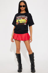 Chevrolet Corvette ’85 Graphic T-Shirt – Retro Car Print Oversized Tee