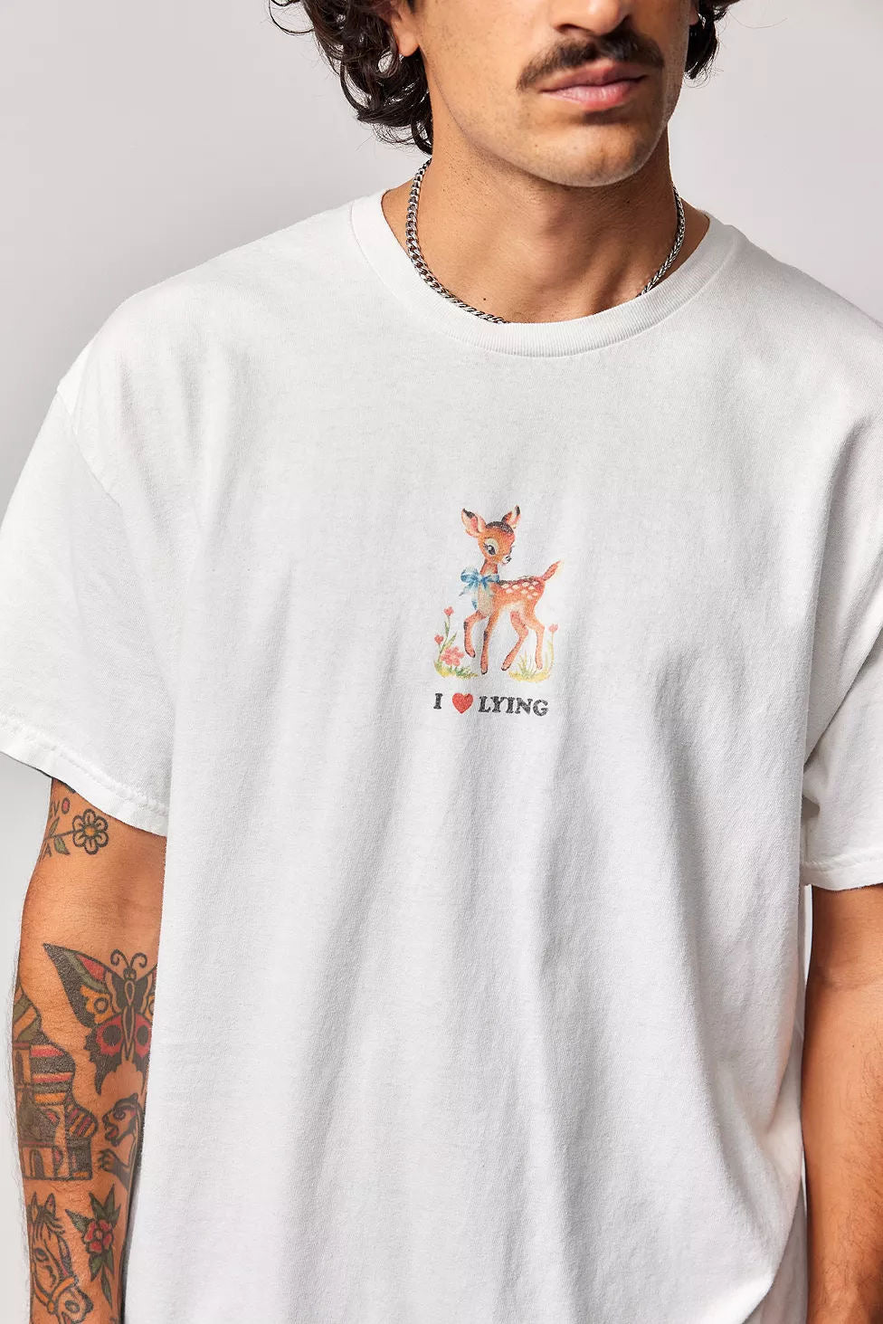Cute Deer “I Love Lying” Graphic T-Shirt – Funny Oversized Animal Print Tee